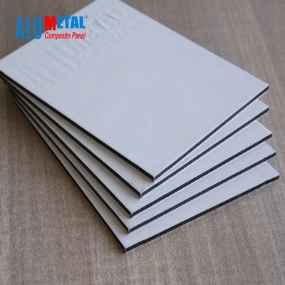 2mm 4mm PE Aluminiowy panel kompozytowy Błyszcząca matowa aluminiowa płyta kompozytowa
