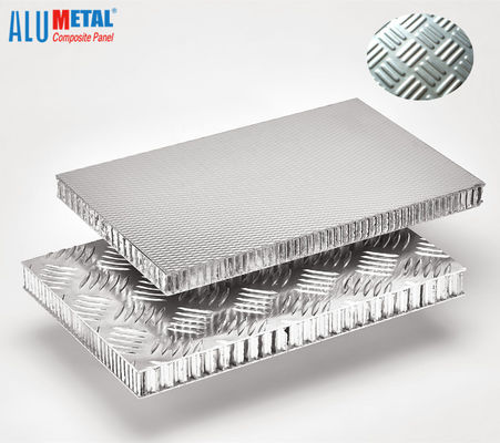 Antybakteryjne 1300mm Aluminiowe panele podłogowe o strukturze plastra miodu Panel kompozytowy LDPE Okładzina ścienna 3mm