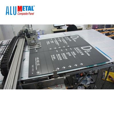 1500 mm Biały 4 mm PE Aluminiowy panel kompozytowy Fasada UV Drukowanie