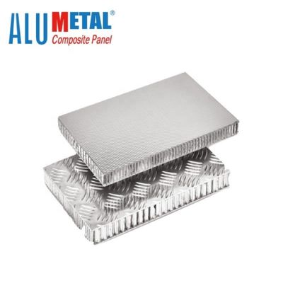 1220mm 4x8 Plastikowe panele o strukturze plastra miodu Blacha aluminiowa 10mm grubości AA3003