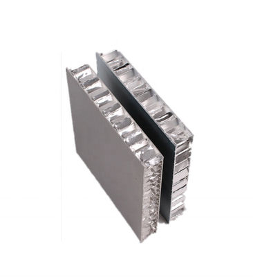 Grubość 2 mm H18 48 &quot;Aluminiowa płyta wykończeniowa o strukturze plastra miodu