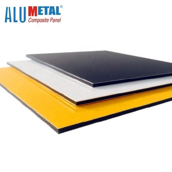 0,4 mm 1250 mm ognioodporny aluminiowy panel kompozytowy PE Malowany czarny arkusz Acp AA3003