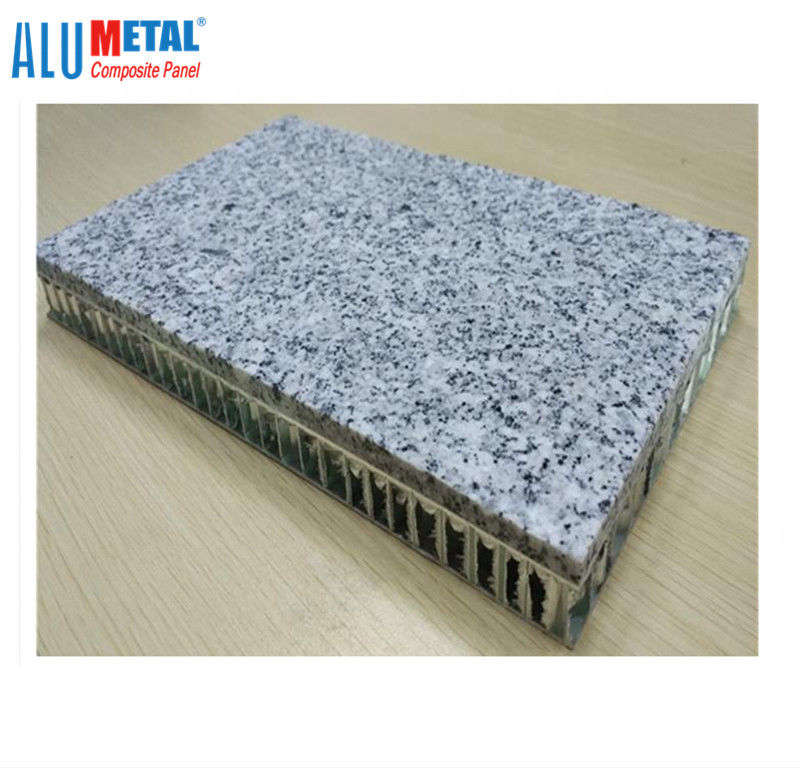 25 mm kamienny panel o strukturze plastra miodu 4x8 Zewnętrzne wnętrze 0,12 mm Wykończenie z drewna Aluminiowy panel kompozytowy